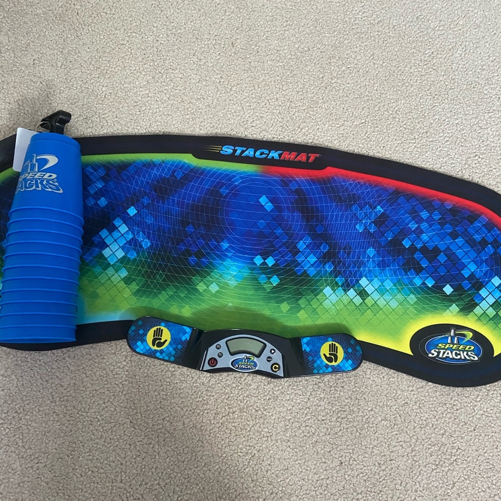 A Speed stacking set